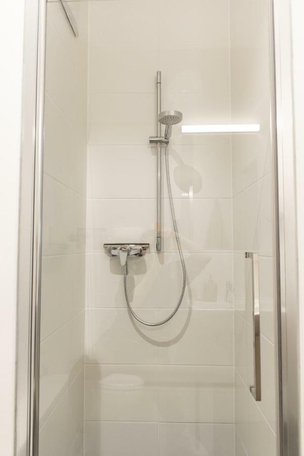 Myroom - Serviced 4*